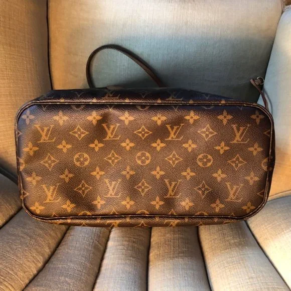 REMOVING 5-12 LOUIS VUITTON Neverfull MM Monogram Cerise - Picture 8 of 17